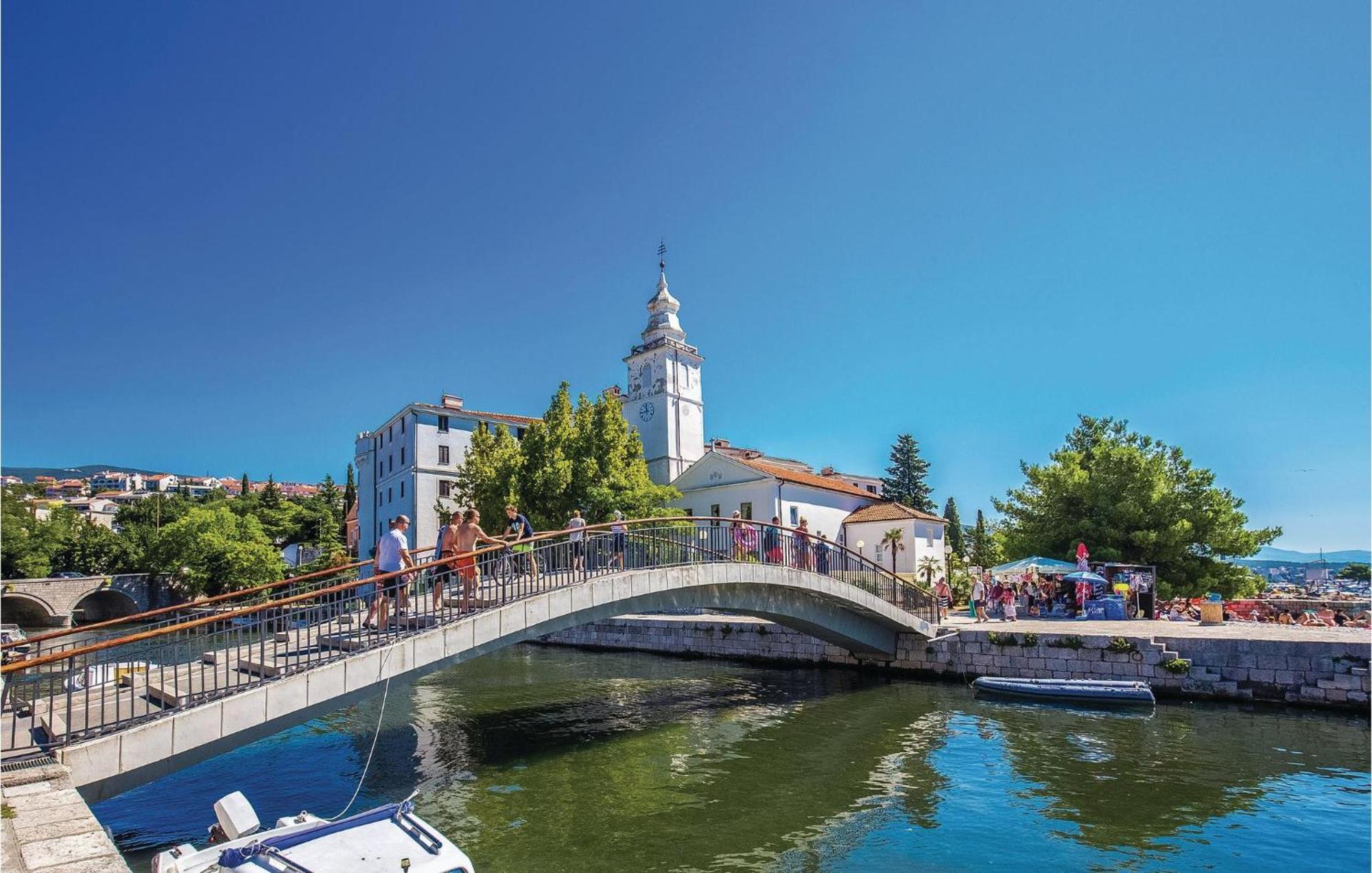 1 Bedroom Cozy Apartment In Crikvenica Zewnętrze zdjęcie