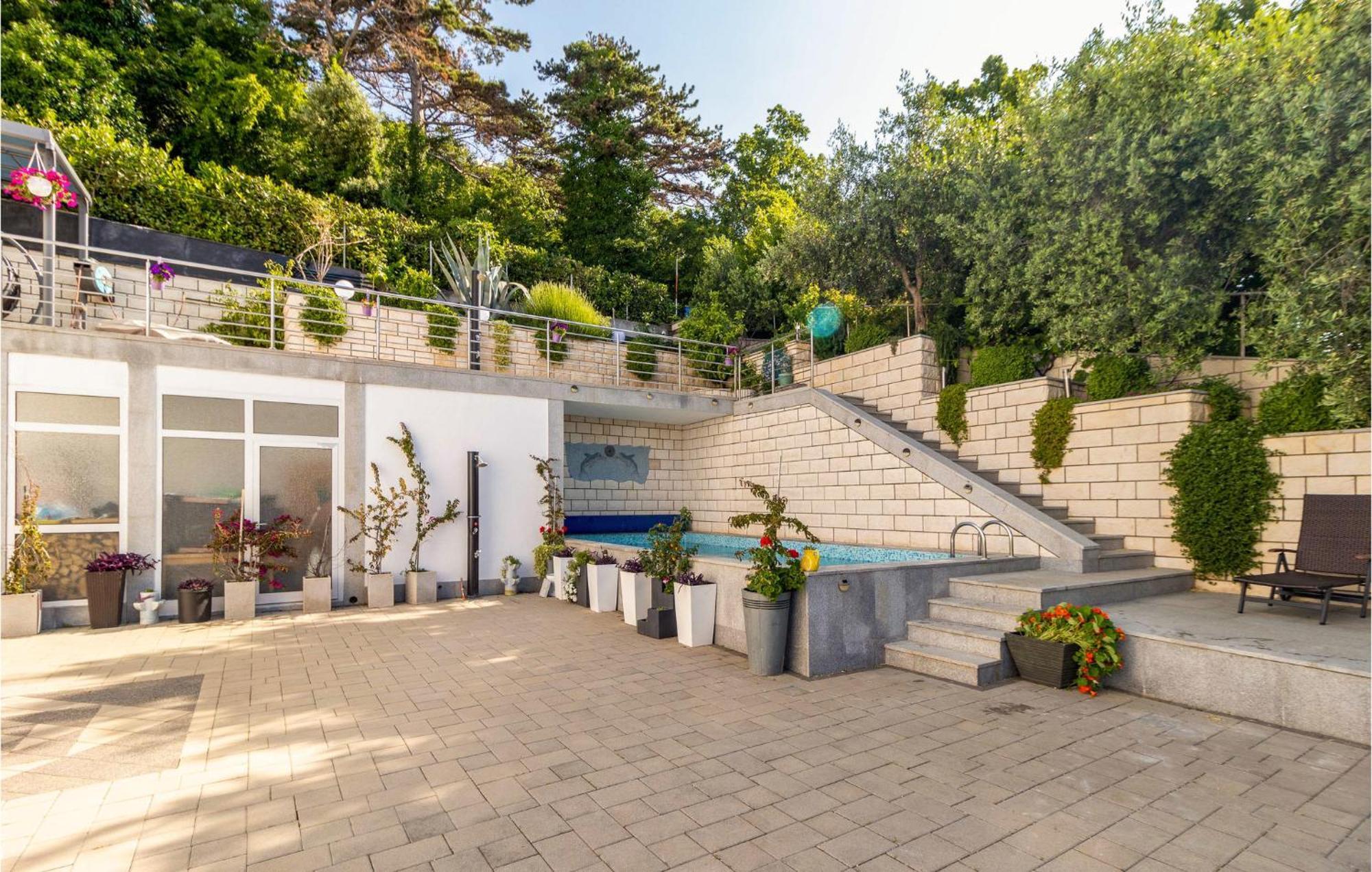 1 Bedroom Cozy Apartment In Crikvenica Zewnętrze zdjęcie